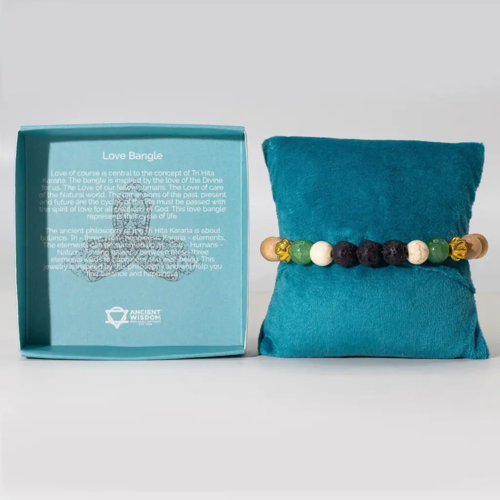 Tri Hita Karana Bangle – Love | www.artisangoods.co.uk 6