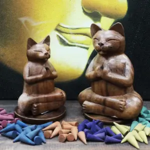 Wooden Carved Incense Burners – Lrg Yoga Cat | www.artisangoods.co.uk 5