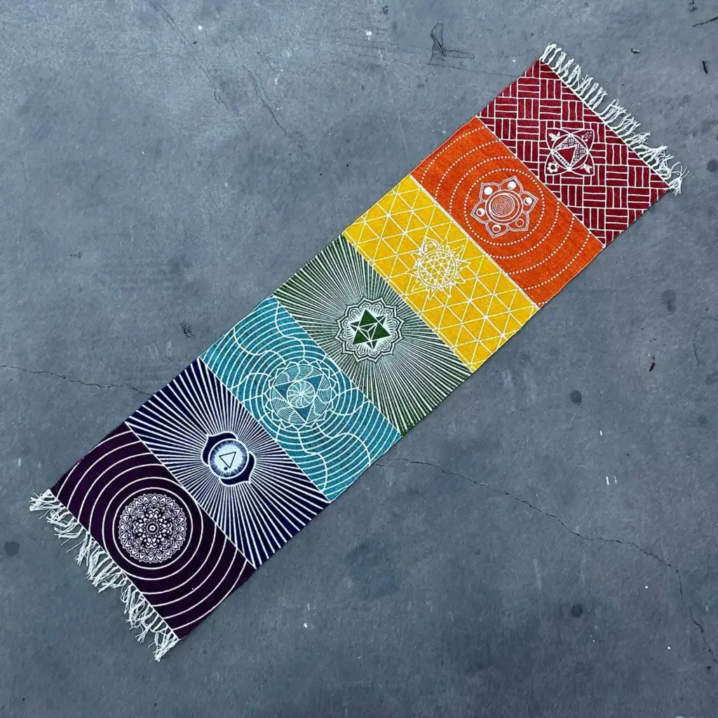 Yoga Rug – 60x200cm – 7 Chakras | www.artisangoods.co.uk 3