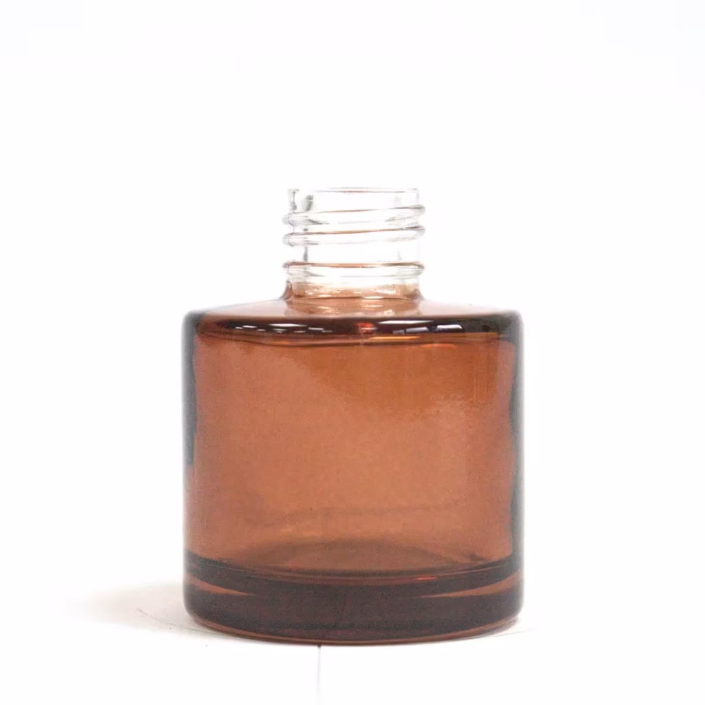 50 ml Round Reed Diffuser Bottlle – Amber | www.artisangoods.co.uk 3