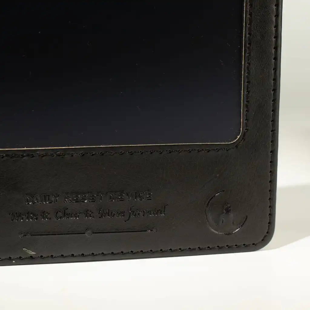 A5 Intention Note Book - LCD Wipe Screen - Black Leather Effect - 160 Pages