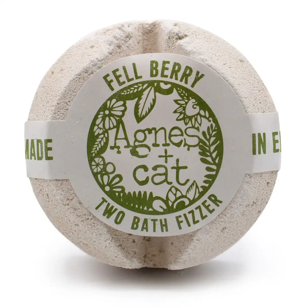 Agnes + Cat Bath Fizzer – Fellberry | www.artisangoods.co.uk
