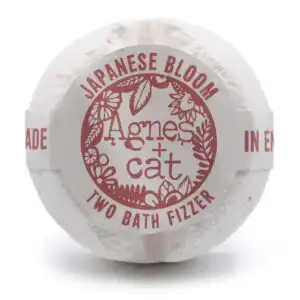 Agnes + Cat Bath Fizzer – Japanese Bloom | www.artisangoods.co.uk 1