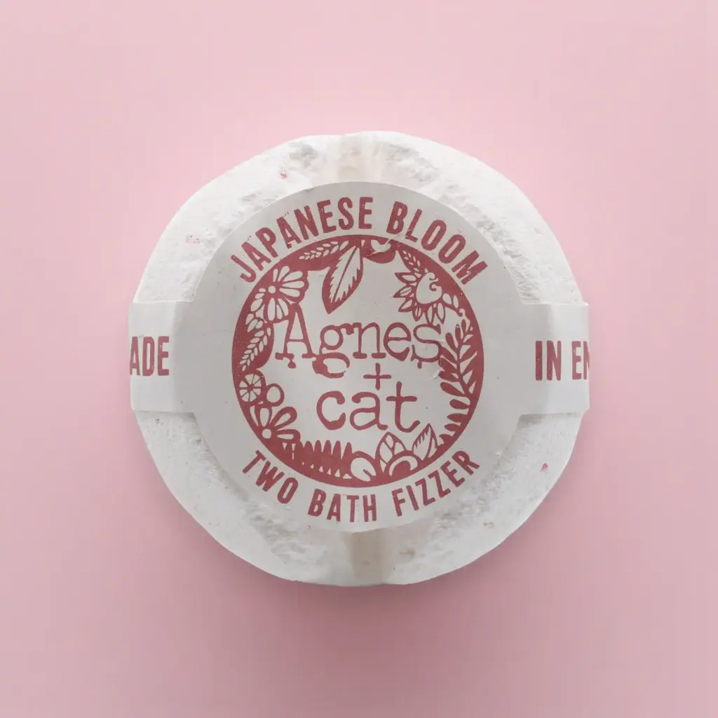 Agnes + Cat Bath Fizzer – Japanese Bloom | www.artisangoods.co.uk 2
