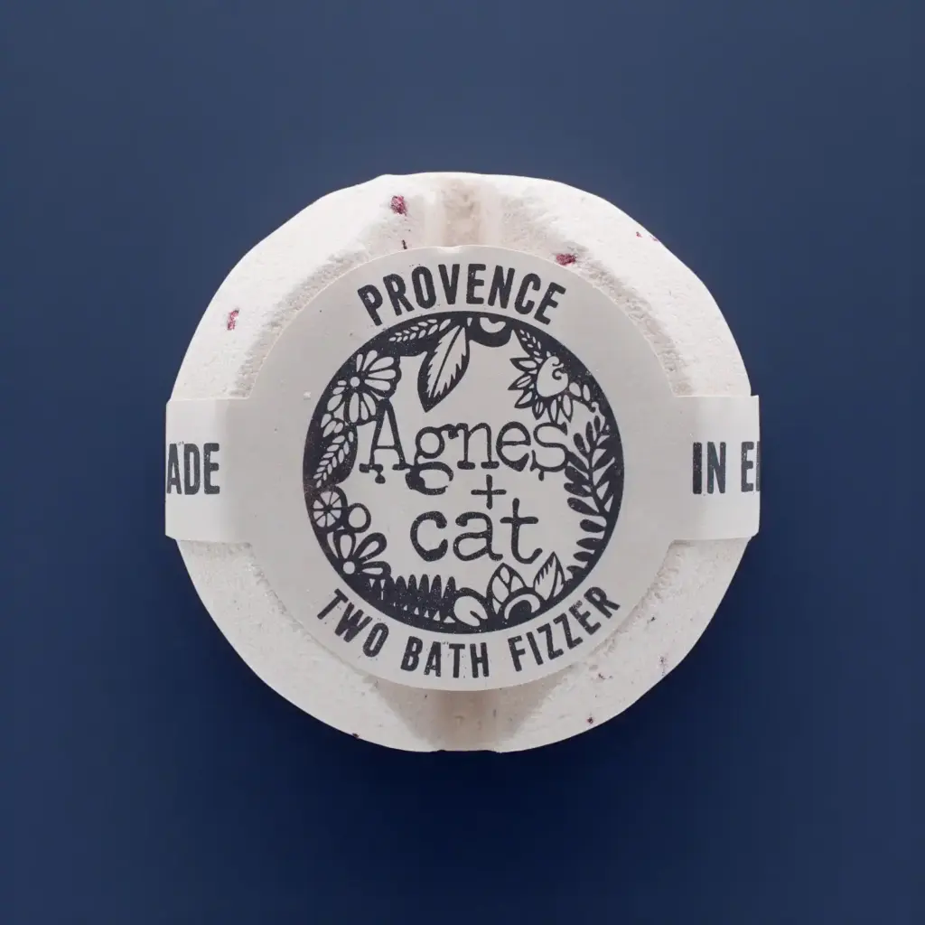 Agnes + Cat Bath Fizzer – Provence | www.artisangoods.co.uk 2 Agnes + Cat Bath Fizzer – Provence | www.artisangoods.co.uk 2