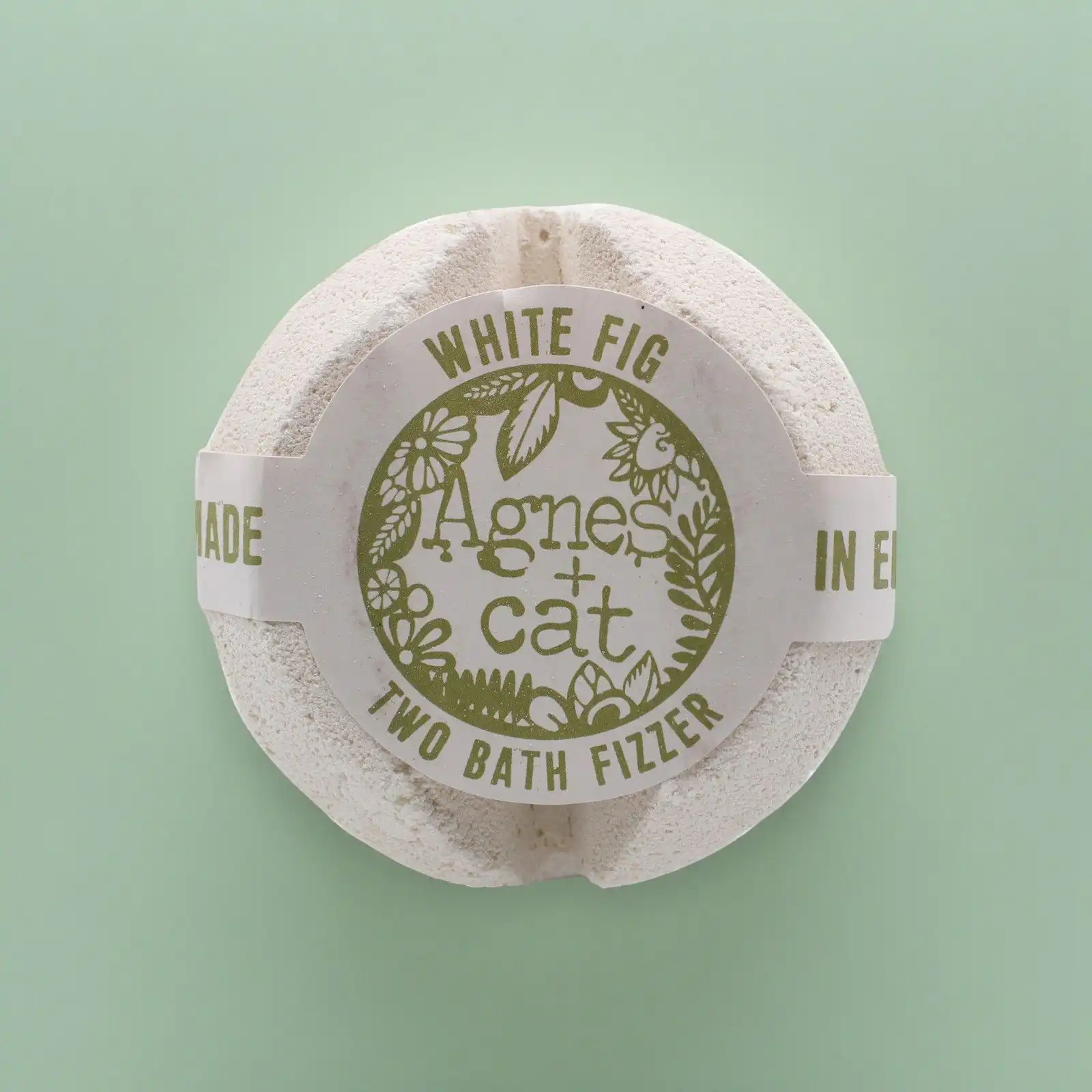 Agnes + Cat Bath Fizzer – White Fig | www.artisangoods.co.uk 3 Agnes + Cat Bath Fizzer – White Fig | www.artisangoods.co.uk 2