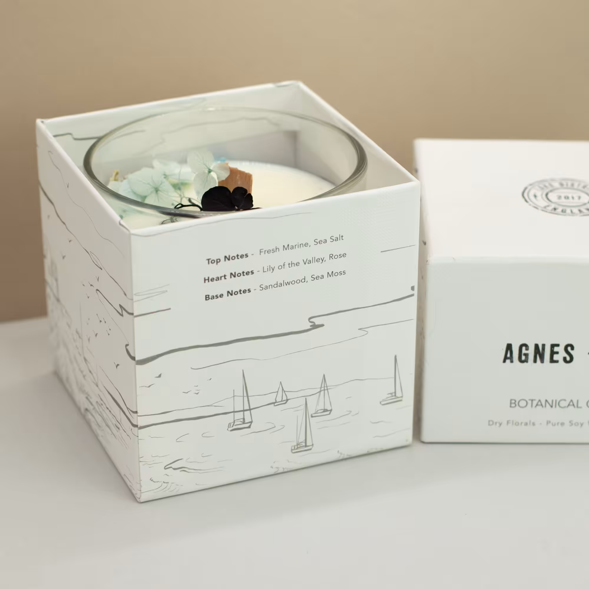 Agnes + Cat Botanical Soy Wax Candle – Seasalt & Moss | www.artisangoods.co.uk 3 Agnes + Cat Botanical Soy Wax Candle – Seasalt & Moss | www.artisangoods.co.uk 2