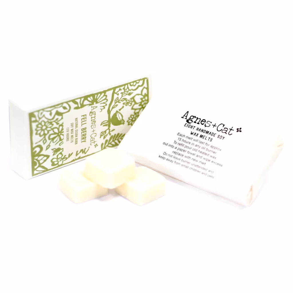 Agnes + Cat Box of 8 Wax Melts – Fell Berry | www.artisangoods.co.uk 2