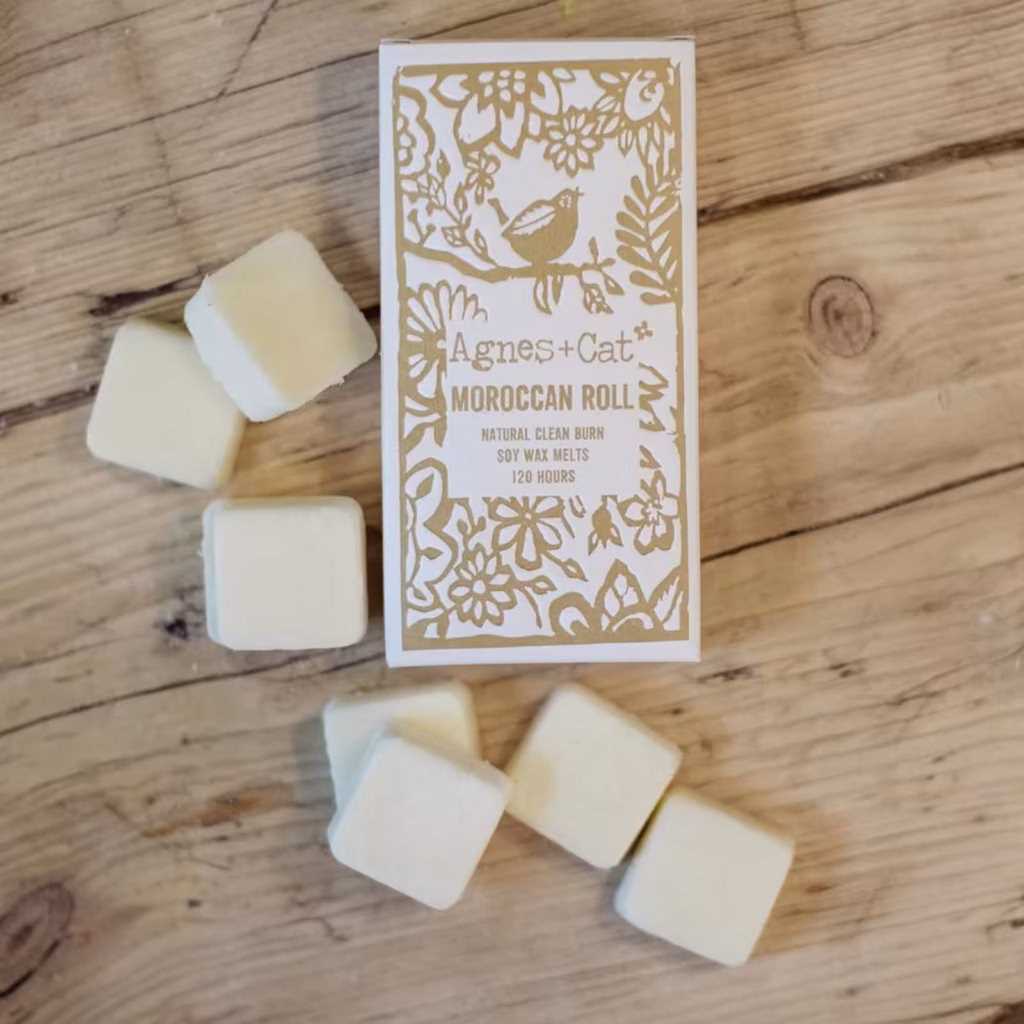 Agnes + Cat Box of 8 Wax Melts – Moroccan Roll | www.artisangoods.co.uk 3