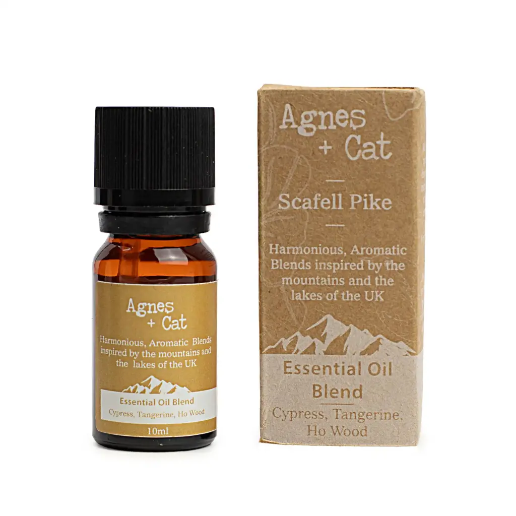 Agnes + Cat Essential Oil Blend – Scafell Pike – Cypress, Tangerine & Ho Wood | www.artisangoods.co.uk