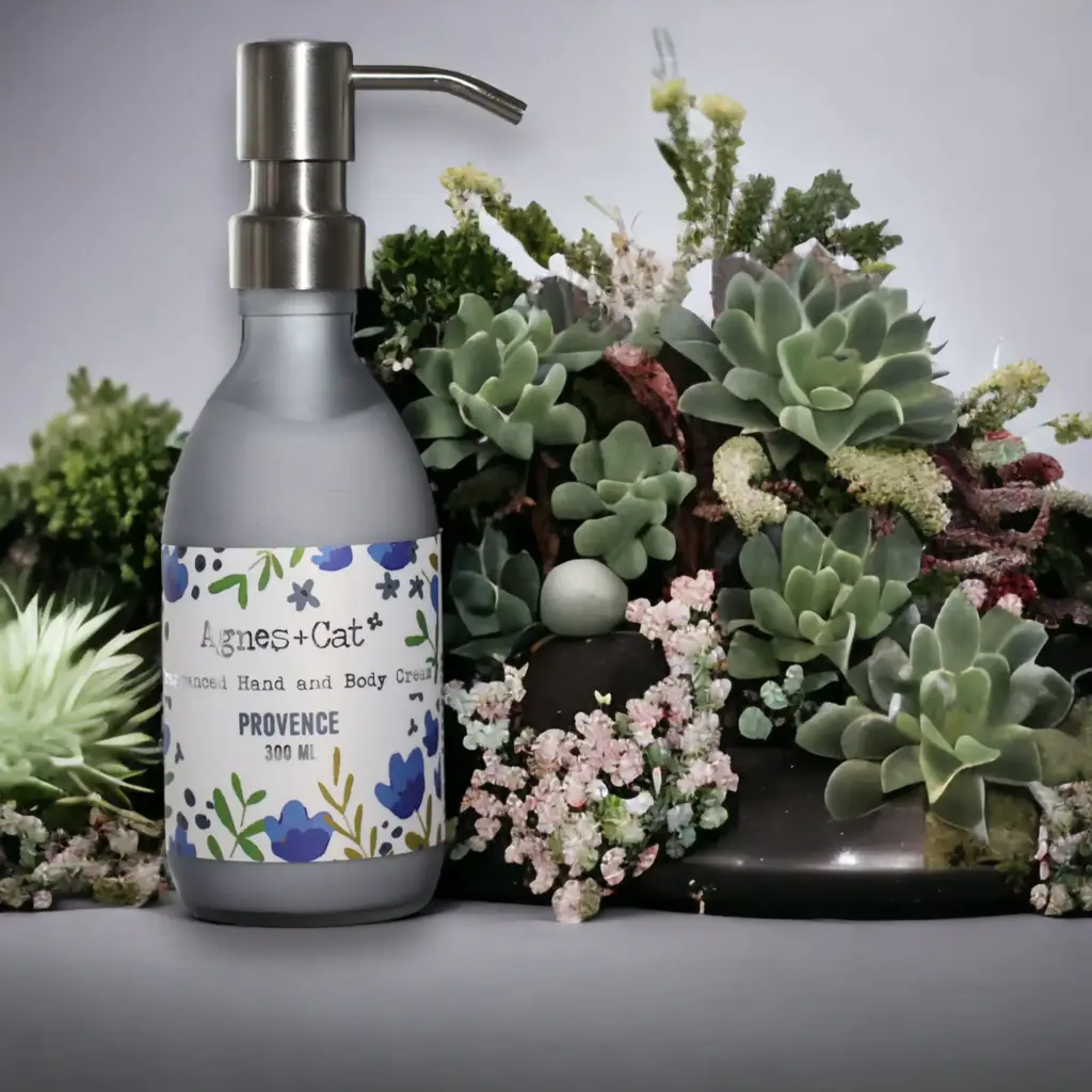 Agnes + Cat Hand & Body Cream – Provence | www.artisangoods.co.uk 11 Agnes + Cat Hand & Body Cream – Provence | www.artisangoods.co.uk 11