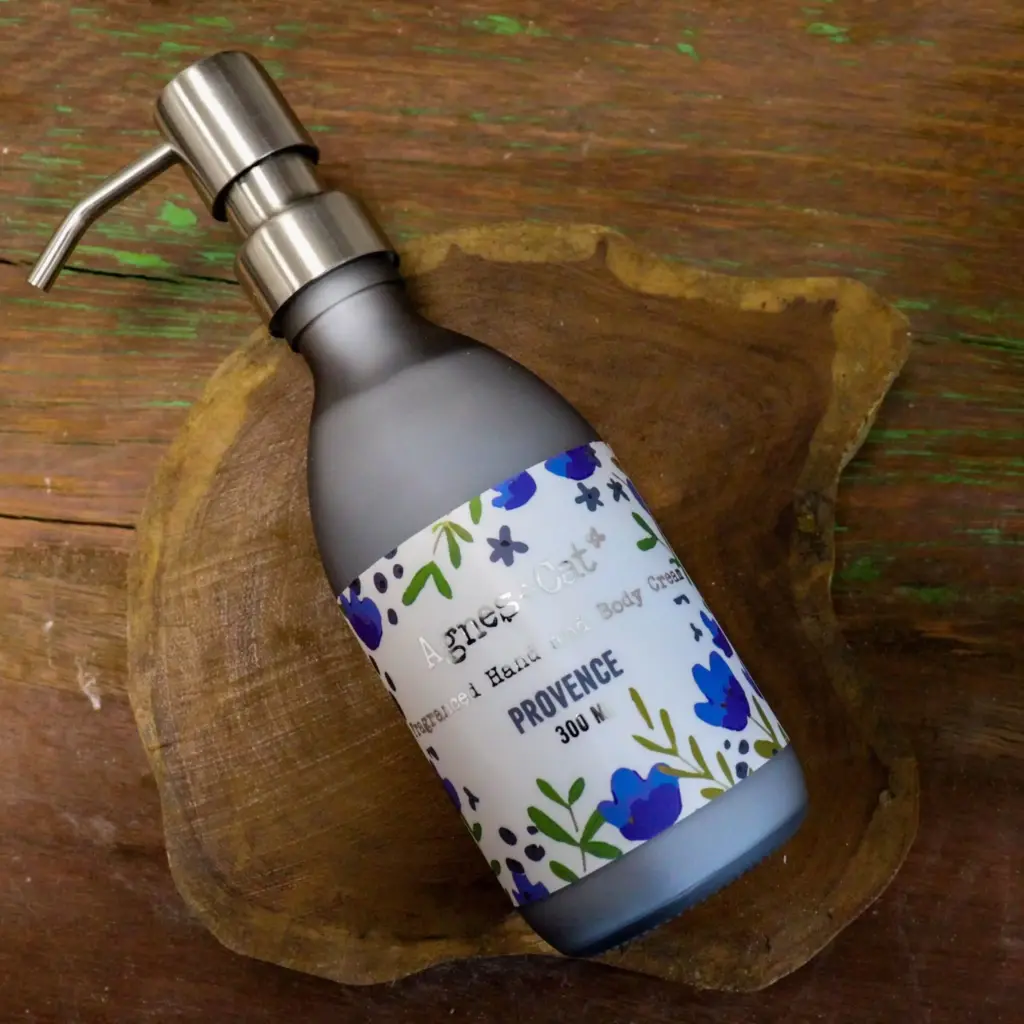 Agnes + Cat Hand & Body Cream – Provence | www.artisangoods.co.uk 3 Agnes + Cat Hand & Body Cream – Provence | www.artisangoods.co.uk 3
