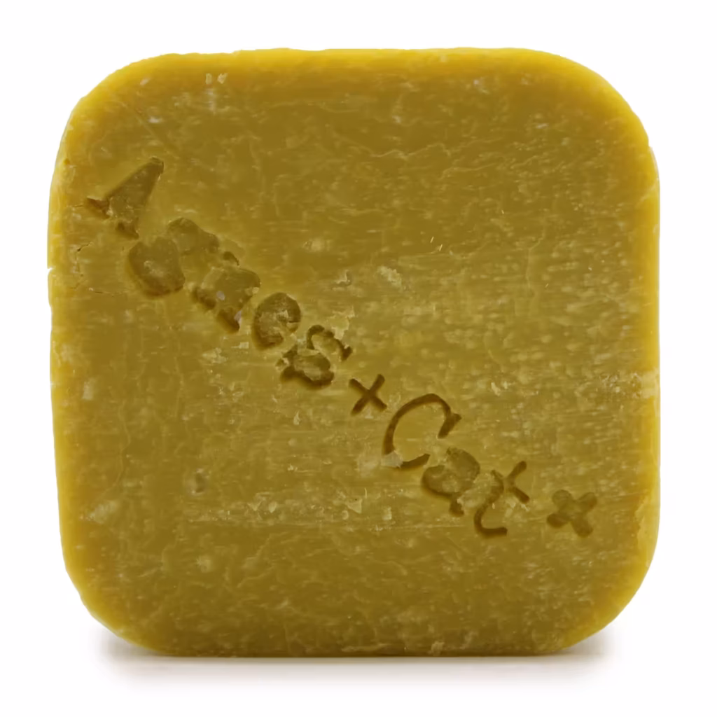 Agnes + Cat Moroccan Roll Solid Shampoo | www.artisangoods.co.uk 3