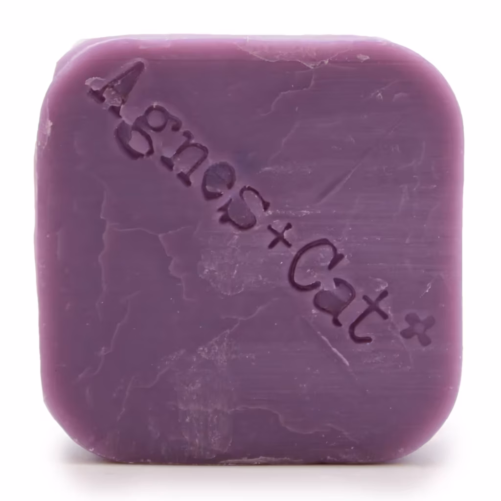 Agnes + Cat Pressed Peonies Solid Shampoo | www.artisangoods.co.uk 5 Agnes + Cat Pressed Peonies Solid Shampoo | www.artisangoods.co.uk 5