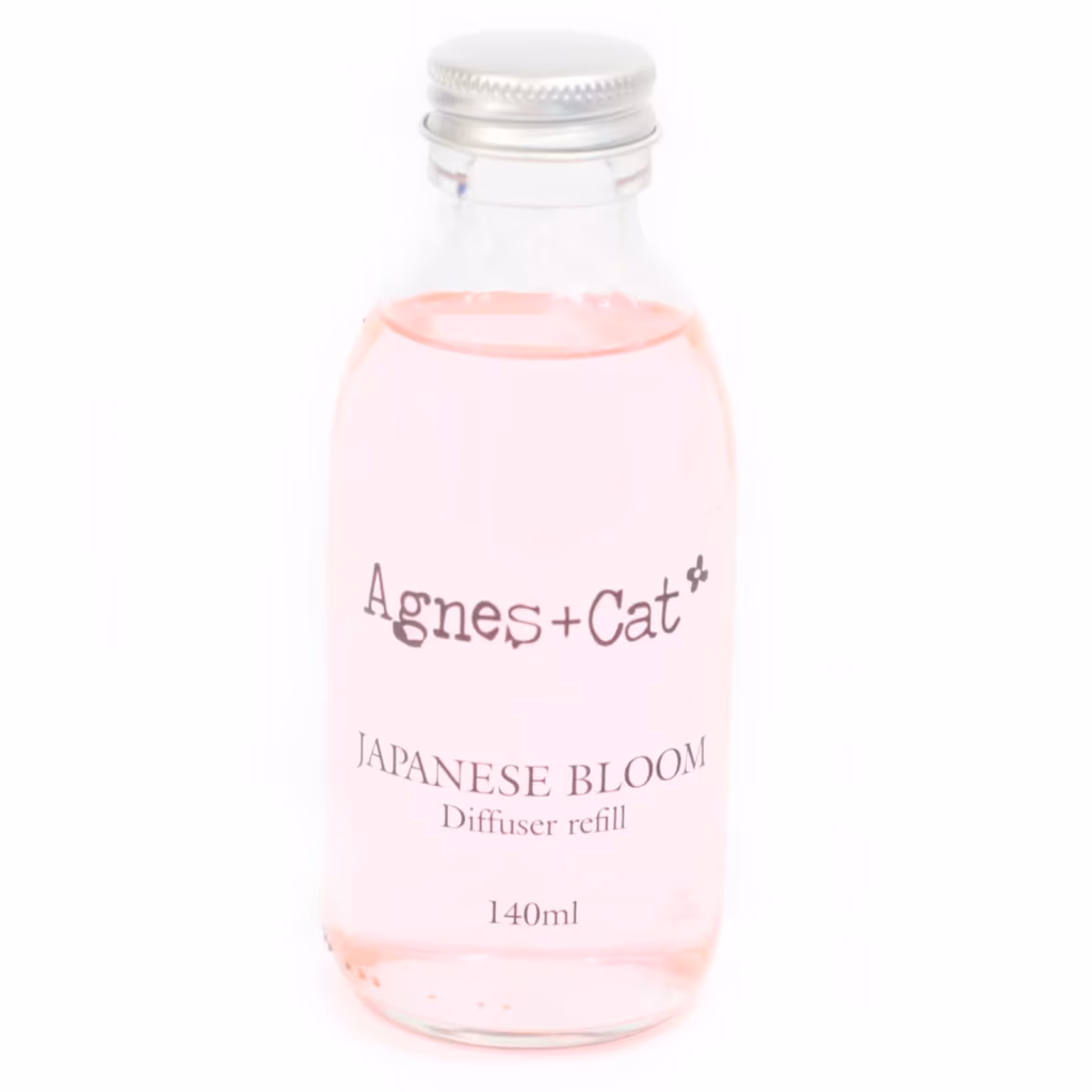 Agnes + Cat Reed Diffuser Refill – Japanese Bloom 150ml | www.artisangoods.co.uk 4 Agnes + Cat Reed Diffuser Refill – Japanese Bloom 150ml | www.artisangoods.co.uk 4