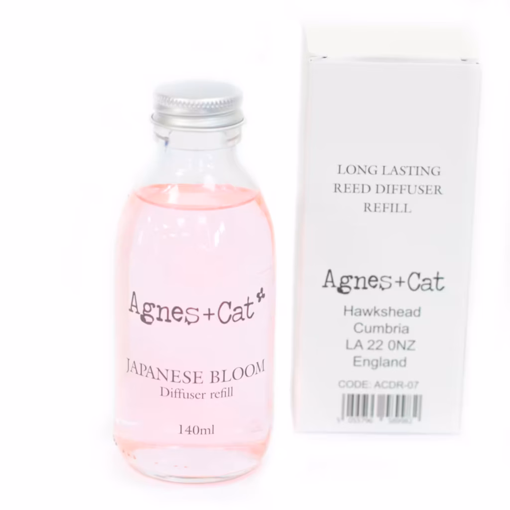 Agnes + Cat Reed Diffuser Refill – Japanese Bloom 150ml | www.artisangoods.co.uk 3 Agnes + Cat Reed Diffuser Refill – Japanese Bloom 150ml | www.artisangoods.co.uk 3