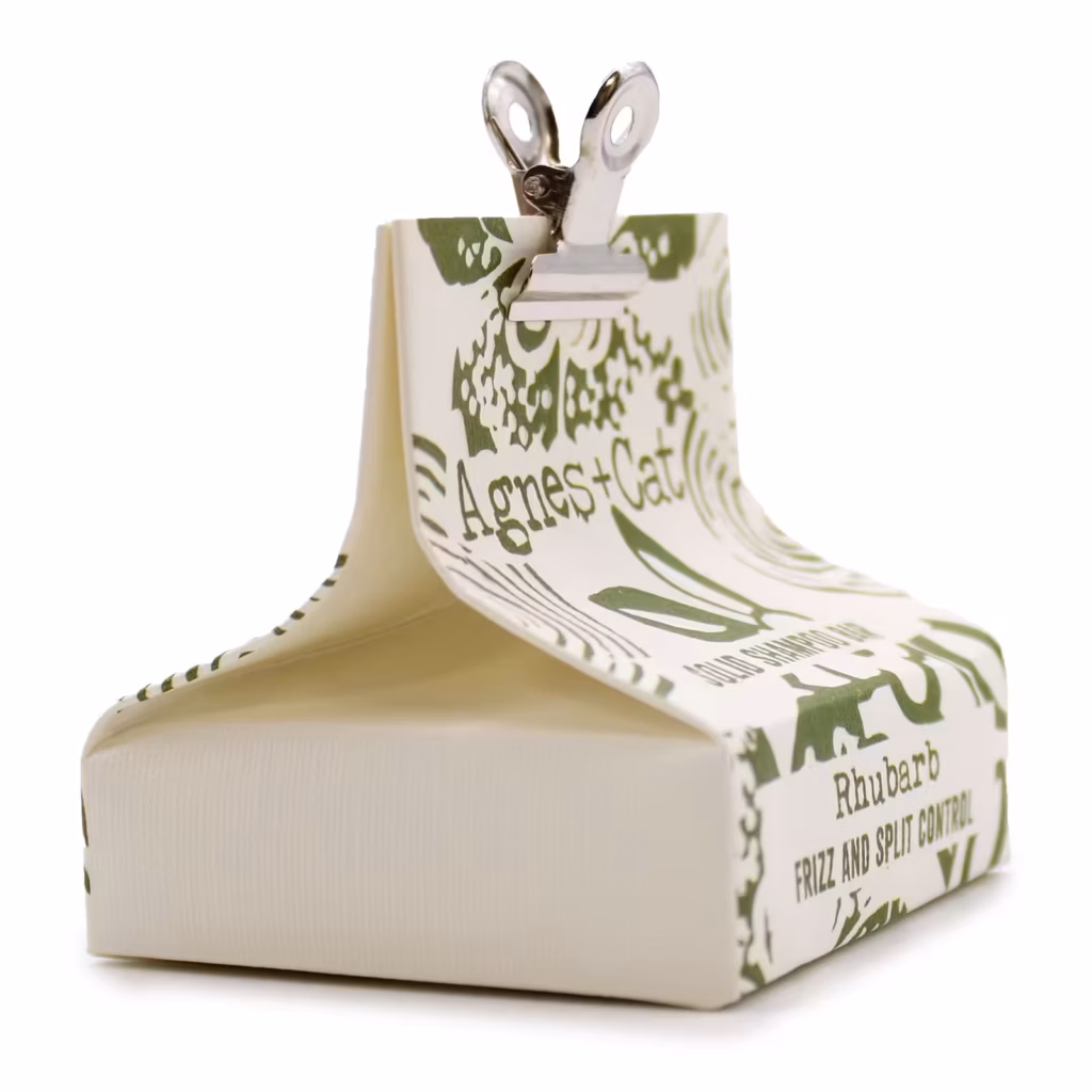 Agnes + Cat Rhubarb Solid Shampoo | www.artisangoods.co.uk 2
