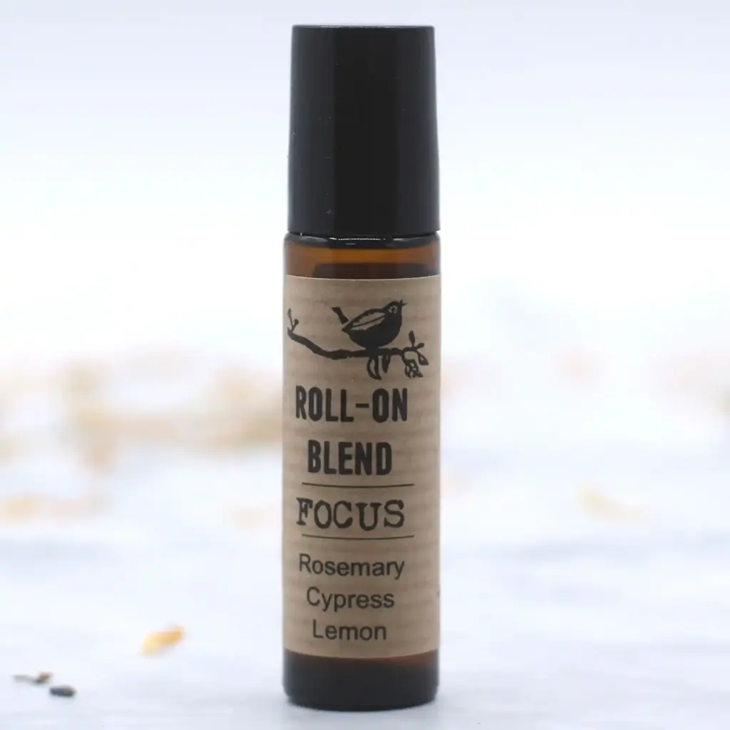 Agnes + Cat Roll On Essential Oil Blend – FOCUS | www.artisangoods.co.uk 6