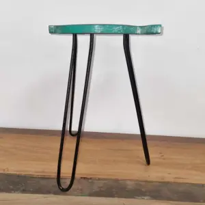 Albasia Wood Fish Stand – Turquoise | www.artisangoods.co.uk 4