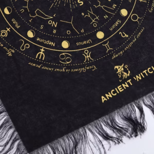 Ancient Witch Pendulum Divination Cloth – All Seeing Eye – Black & Gold | www.artisangoods.co.uk 2