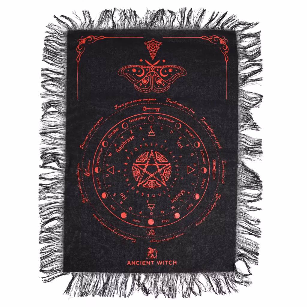 Ancient Witch Pendulum Divination Cloth – Mystic Moth – Black & Blood Red | www.artisangoods.co.uk 2