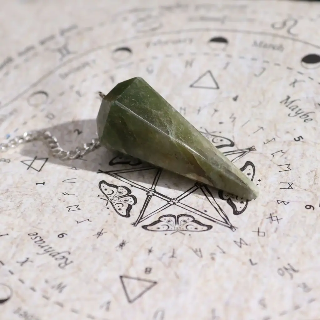 Ancient Witch Spell Incense – Prosperity – Aventurine Pendulum | www.artisangoods.co.uk 3 Ancient Witch Spell Incense – Prosperity – Aventurine Pendulum | www.artisangoods.co.uk 3