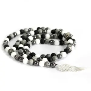 Angel Wing / Grey Agate – Gemstone Necklace | www.artisangoods.co.uk 2