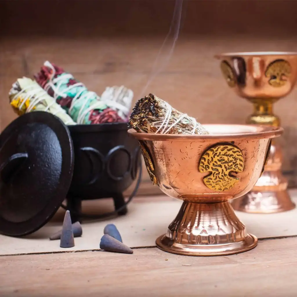 Antique Copper Ritual Chalice Triple Moon 10x8cm | www.artisangoods.co.uk 3