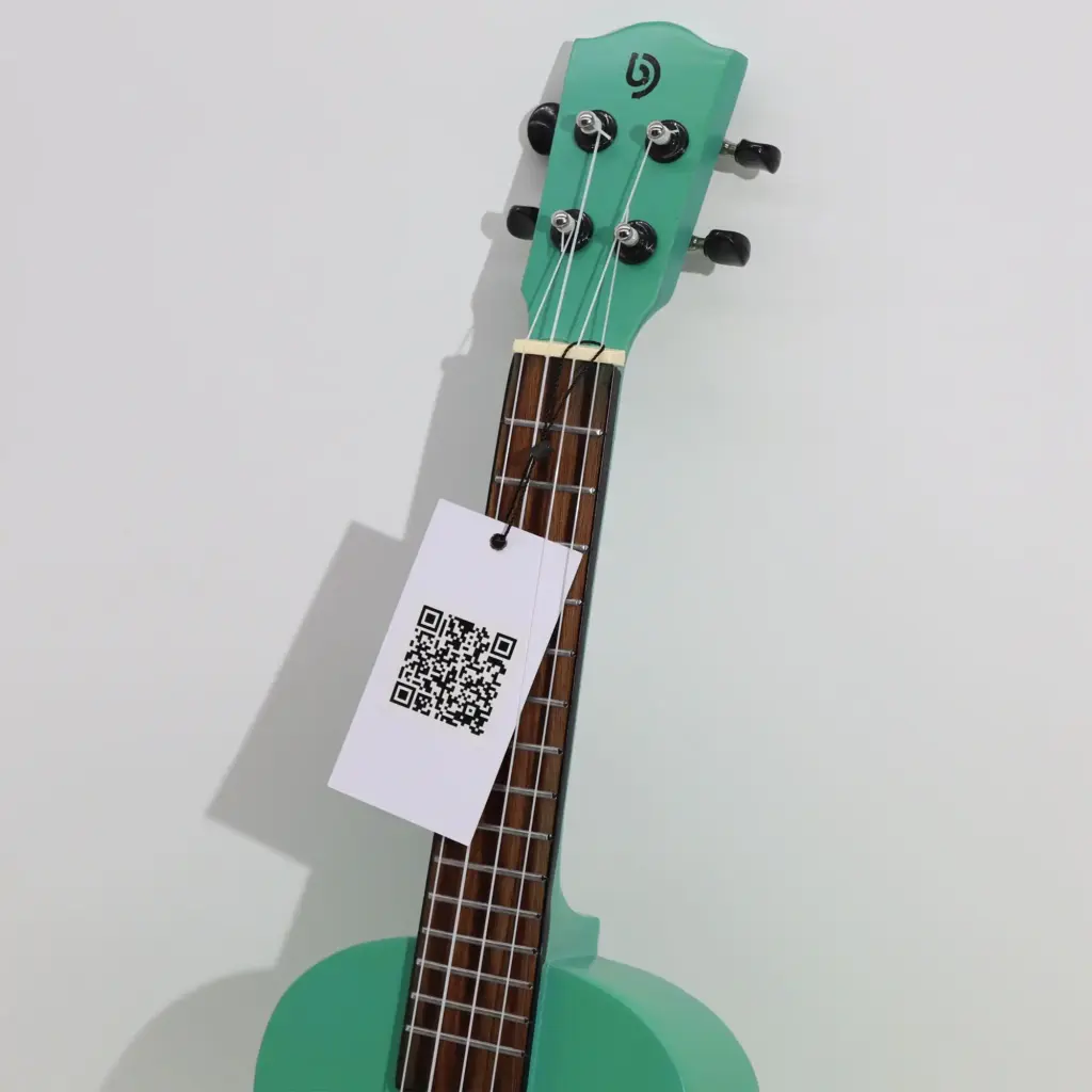 Artisan Made Ukulele – Turqoiuce Finish (4 String) | www.artisangoods.co.uk 2 Artisan Made Ukulele – Turqoiuce Finish (4 String) | www.artisangoods.co.uk 2