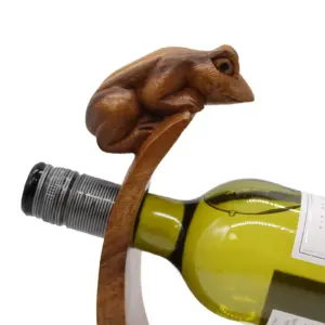 Balance Wine Holders – Frog | www.artisangoods.co.uk 2