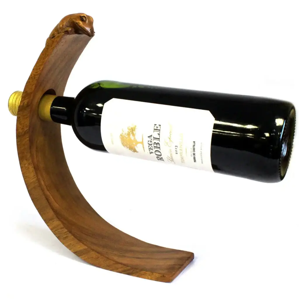 Balance Wine Holders – Gecko | www.artisangoods.co.uk 2 Balance Wine Holders – Gecko | www.artisangoods.co.uk 2