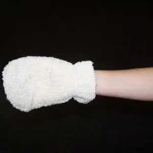 Bamboo Washing Mitt | www.artisangoods.co.uk 2