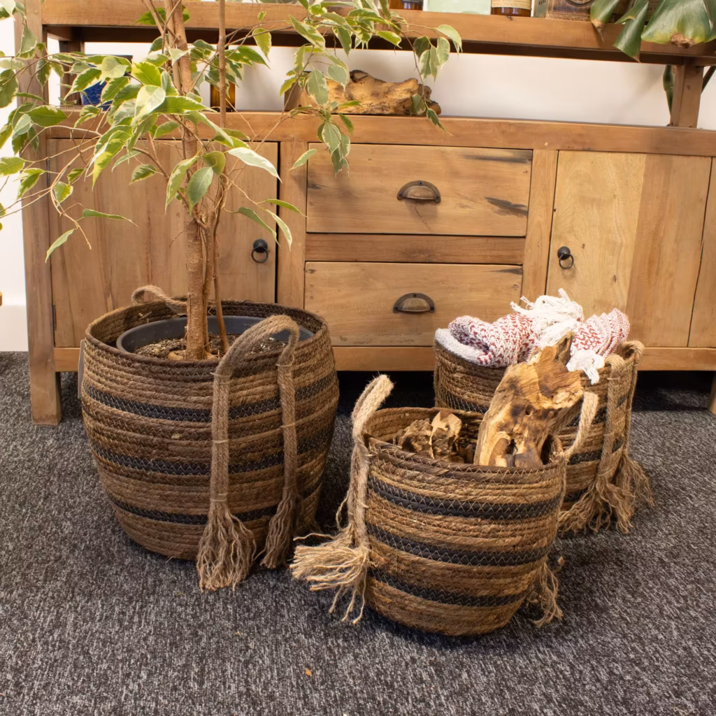 Bananna Leaf & Seagrass Large Baskets – Natural Browns- Set of 3 | www.artisangoods.co.uk 8