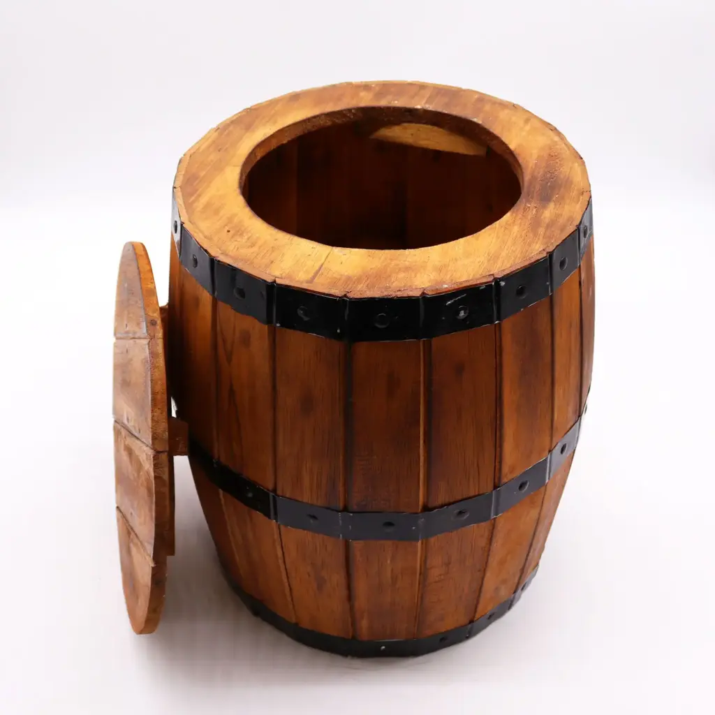 Beer Barrel Stool – Natural | www.artisangoods.co.uk 2