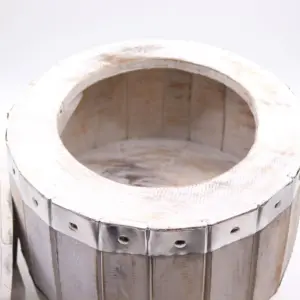Beer Barrel Stool – Whitewash | www.artisangoods.co.uk 3