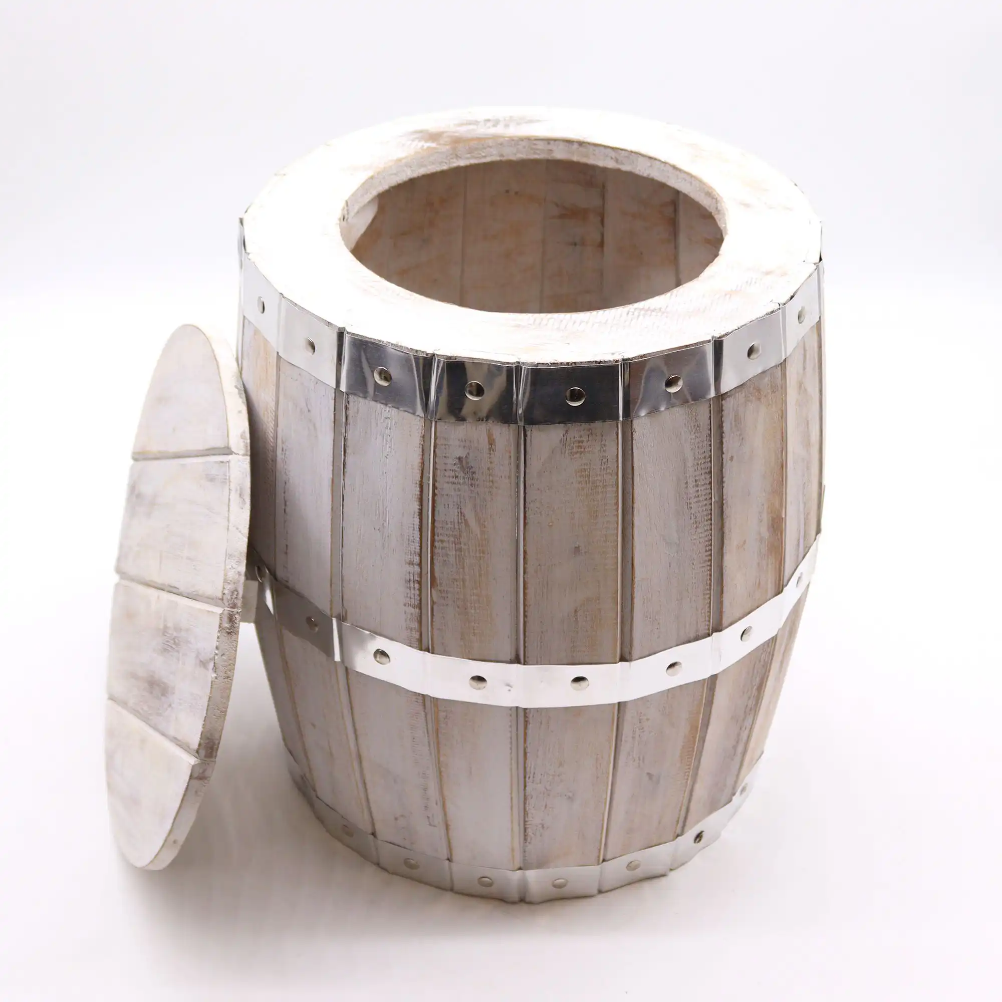 Beer Barrel Stool – Whitewash | www.artisangoods.co.uk 3 Beer Barrel Stool – Whitewash | www.artisangoods.co.uk 2