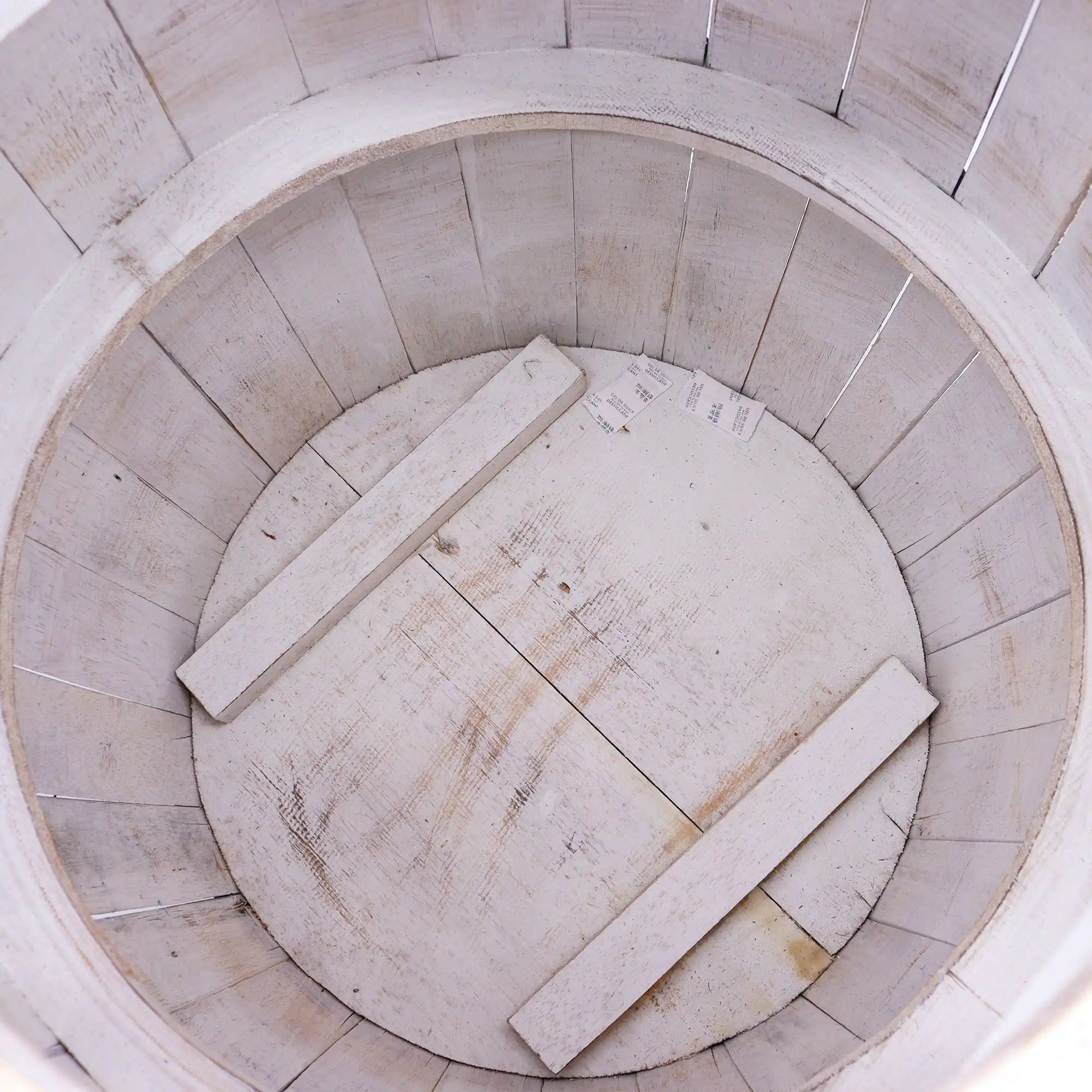 Beer Barrel Table – Whitewash | www.artisangoods.co.uk 4 Beer Barrel Table – Whitewash | www.artisangoods.co.uk 3