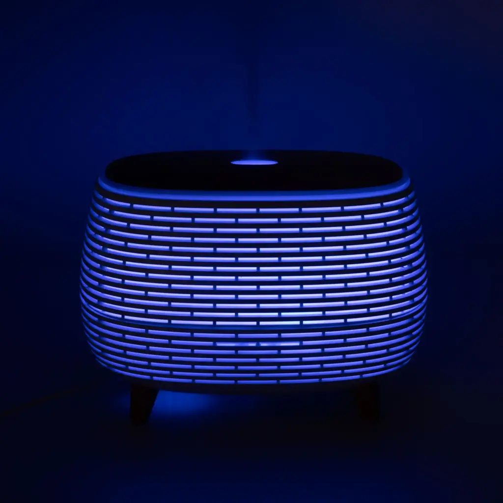 Futuristic Ribbed Aroma Diffuser with Colour-Changing Light | www.artisangoods.co.uk 8