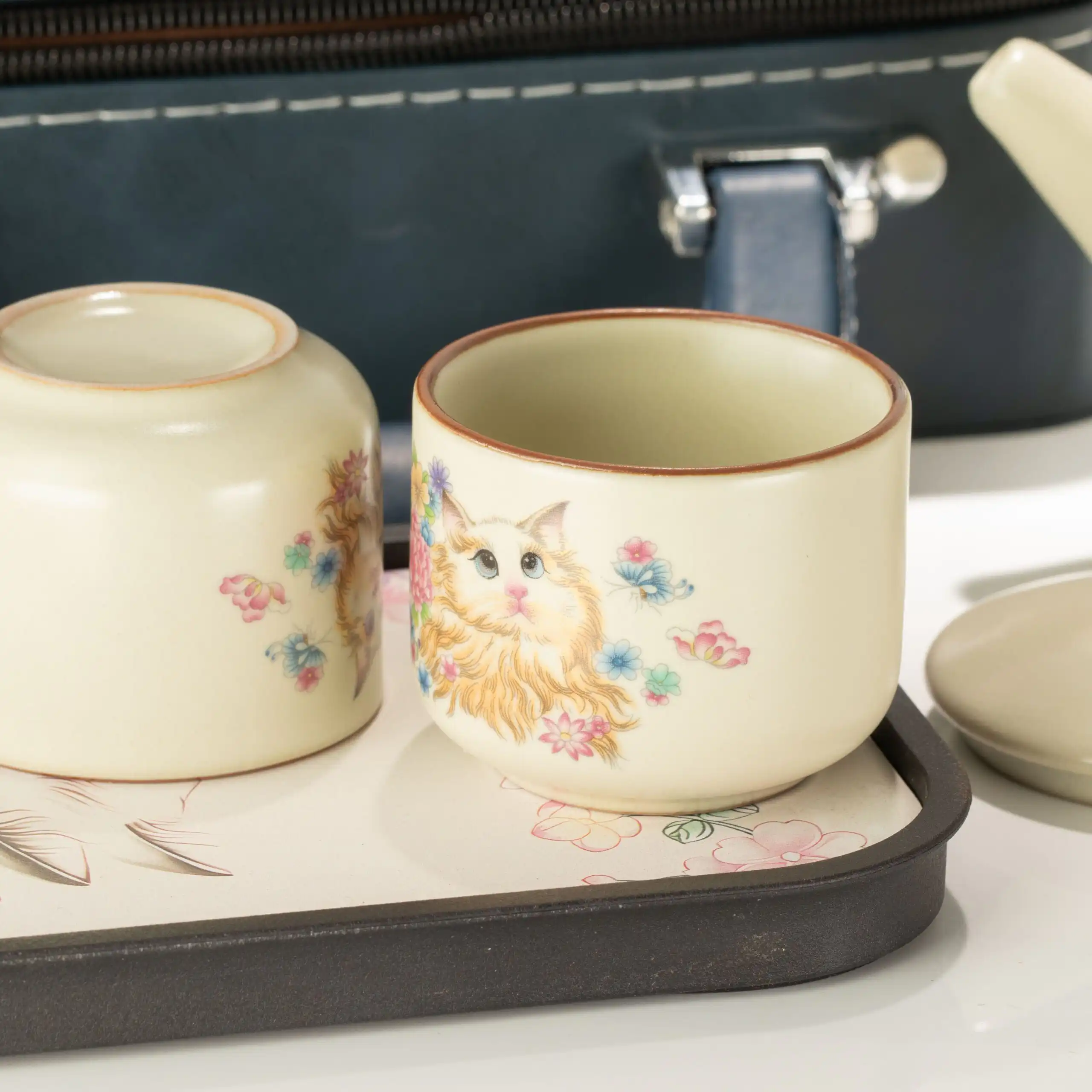 Travel Teapot Set & Two Cups - Cat Lover - Image 4