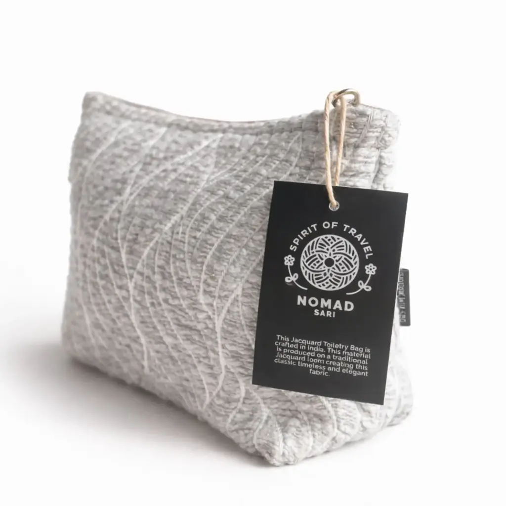 Nomad Sari Indian Jacquard Toiletry Bag – Moonlit Weave | www.artisangoods.co.uk 4 Nomad Sari Indian Jacquard Toiletry Bag – Moonlit Weave | www.artisangoods.co.uk 4