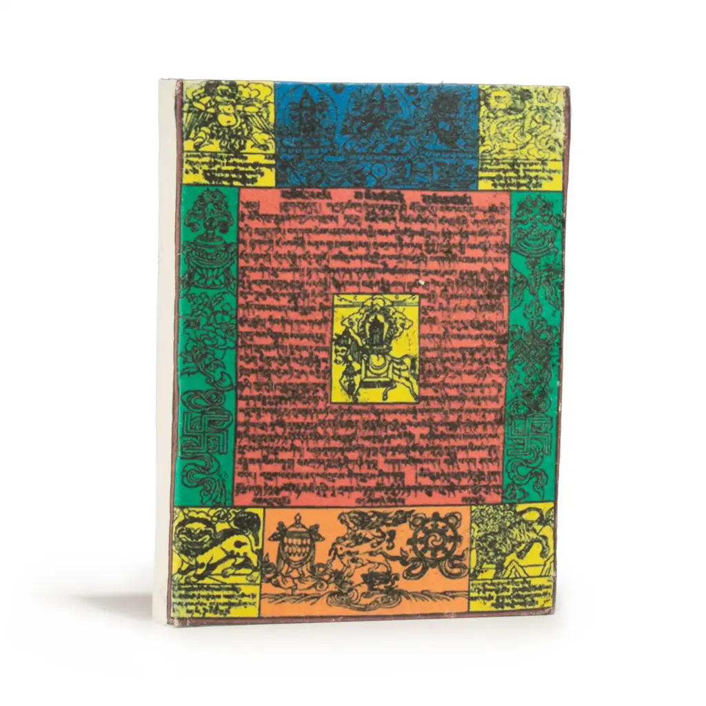 Lokta Traditional Prayer Flag Notebook – Medium (15x12cm) – 45 Leaves – Natural | www.artisangoods.co.uk