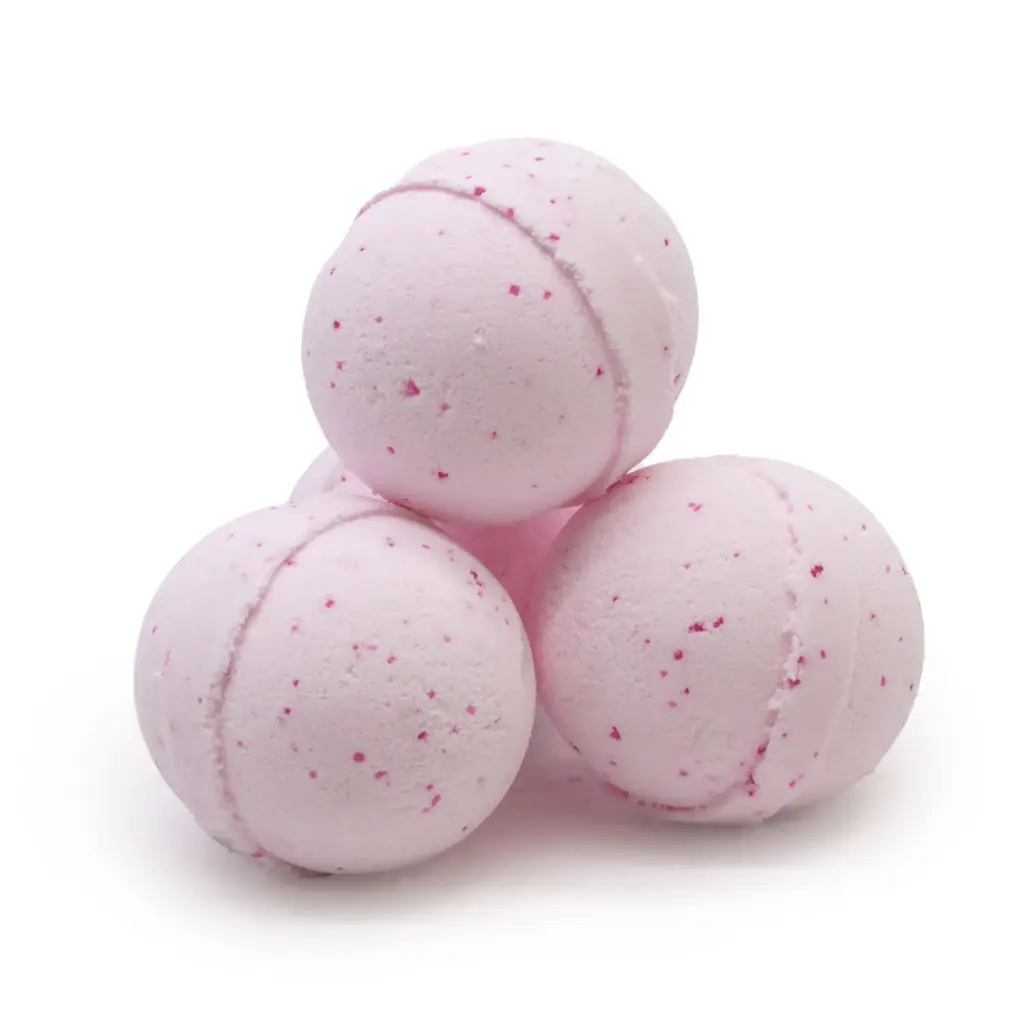 Set of 3 Passion Potion Bath Bombs | www.artisangoods.co.uk 4