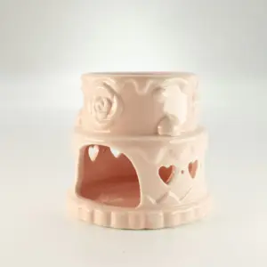 Ceramic Cake Oil Burner – Hearts – Pink | www.artisangoods.co.uk 4