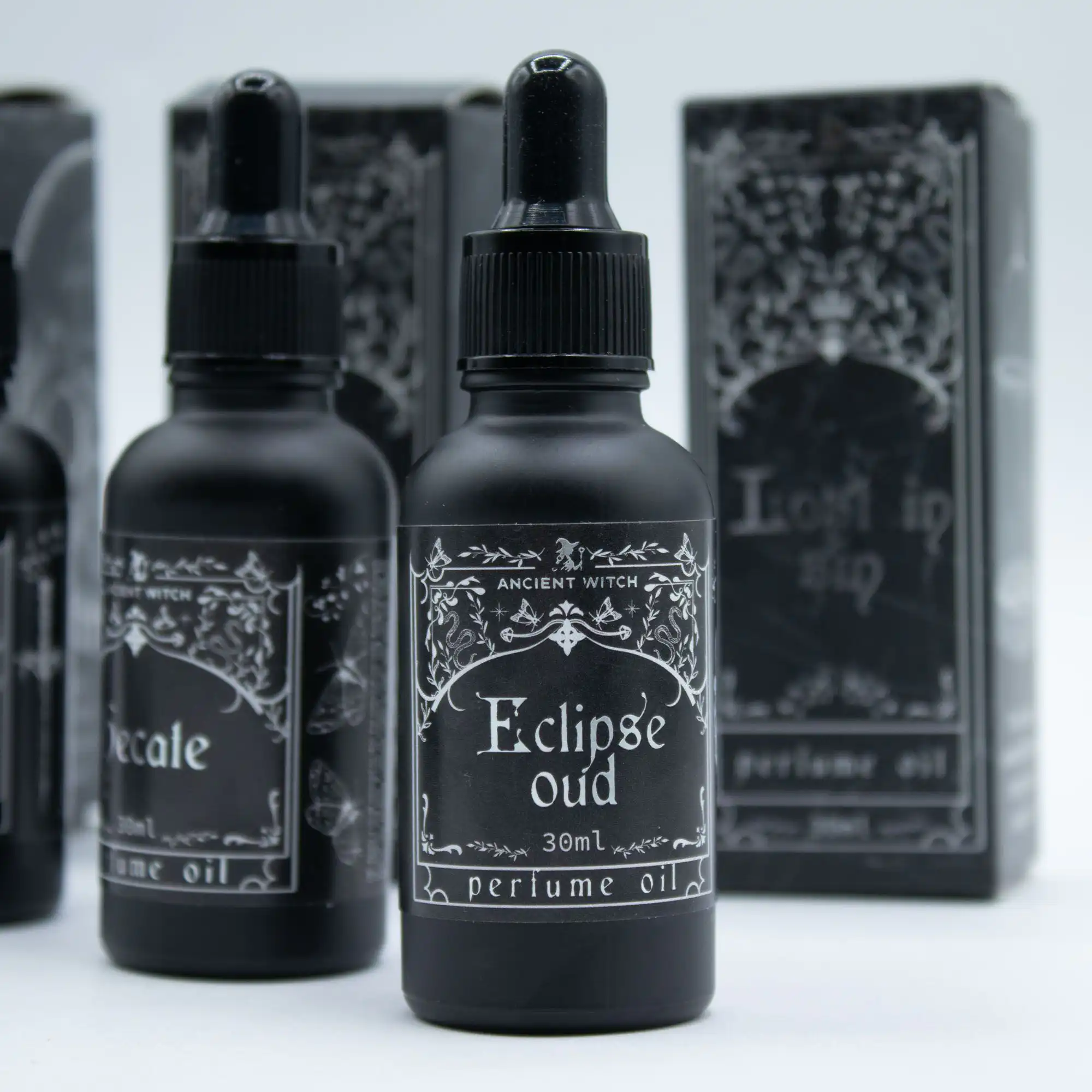 Ancient Witch Perfume Oil – Eclipse Oud | www.artisangoods.co.uk 7 Ancient Witch Perfume Oil – Eclipse Oud | www.artisangoods.co.uk 6