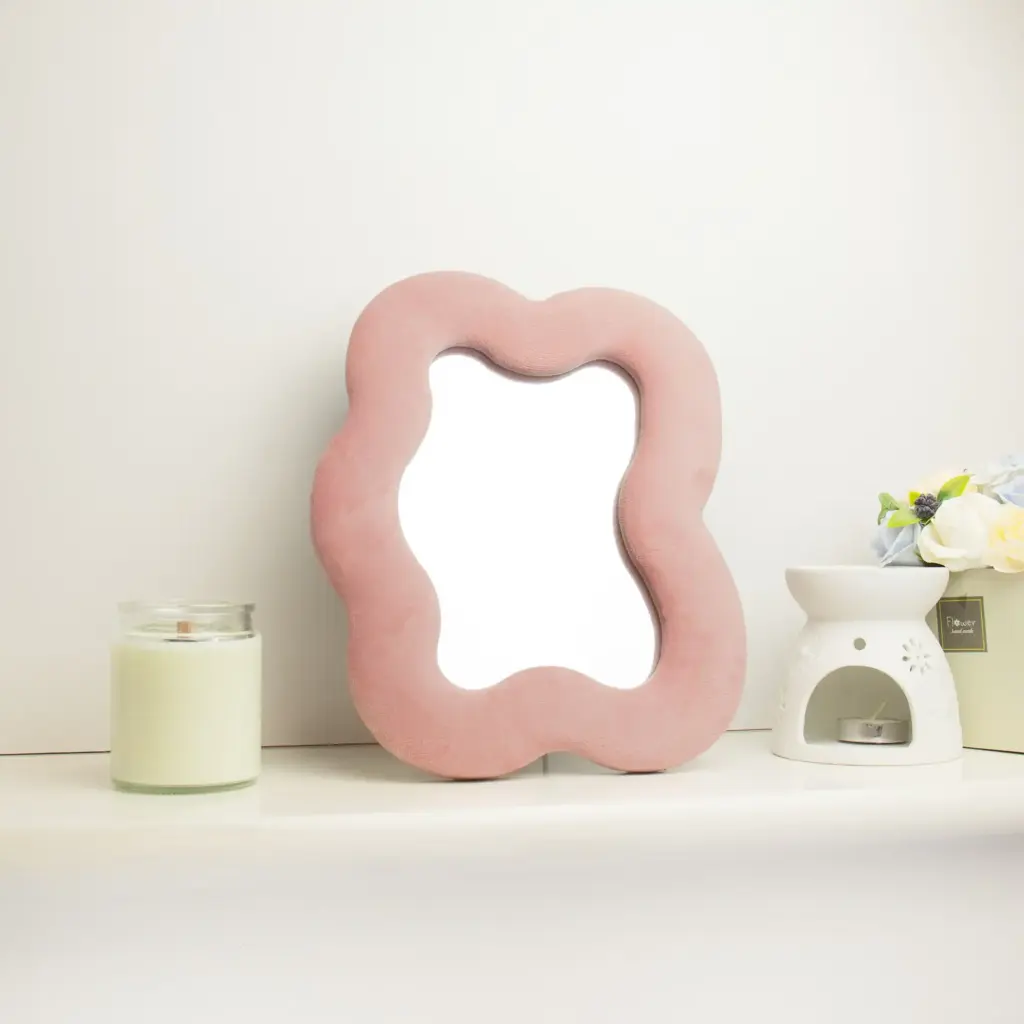 Soft Squiggly Mirror – Square Pebble – Rose Blush (22.5x27x2.3cm) | www.artisangoods.co.uk 3 Soft Squiggly Mirror – Square Pebble – Rose Blush (22.5x27x2.3cm) | www.artisangoods.co.uk 3