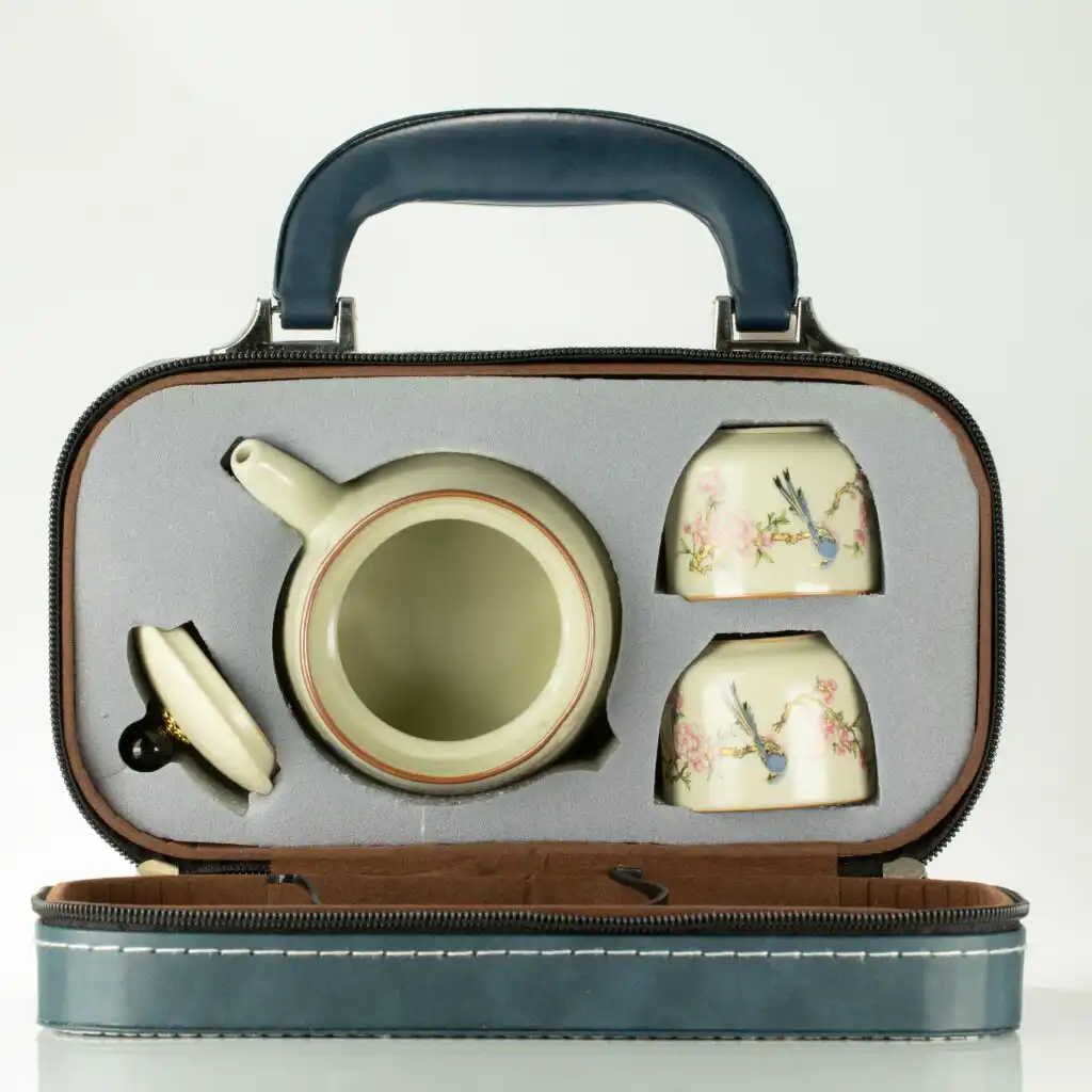 Travel Teapot Set & Two Cups – Blue Bird Qing Dynasty | www.artisangoods.co.uk 5