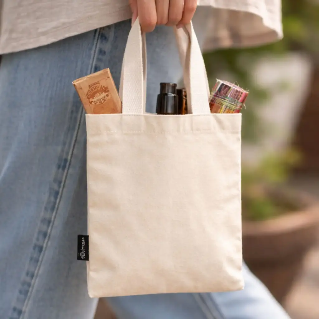 Nomad Sari Iconic Mini Gift Tote Bag – Unprinted- (25x18cm) – Natural 4oz | www.artisangoods.co.uk 4 Nomad Sari Iconic Mini Gift Tote Bag – Unprinted- (25x18cm) – Natural 4oz | www.artisangoods.co.uk 4