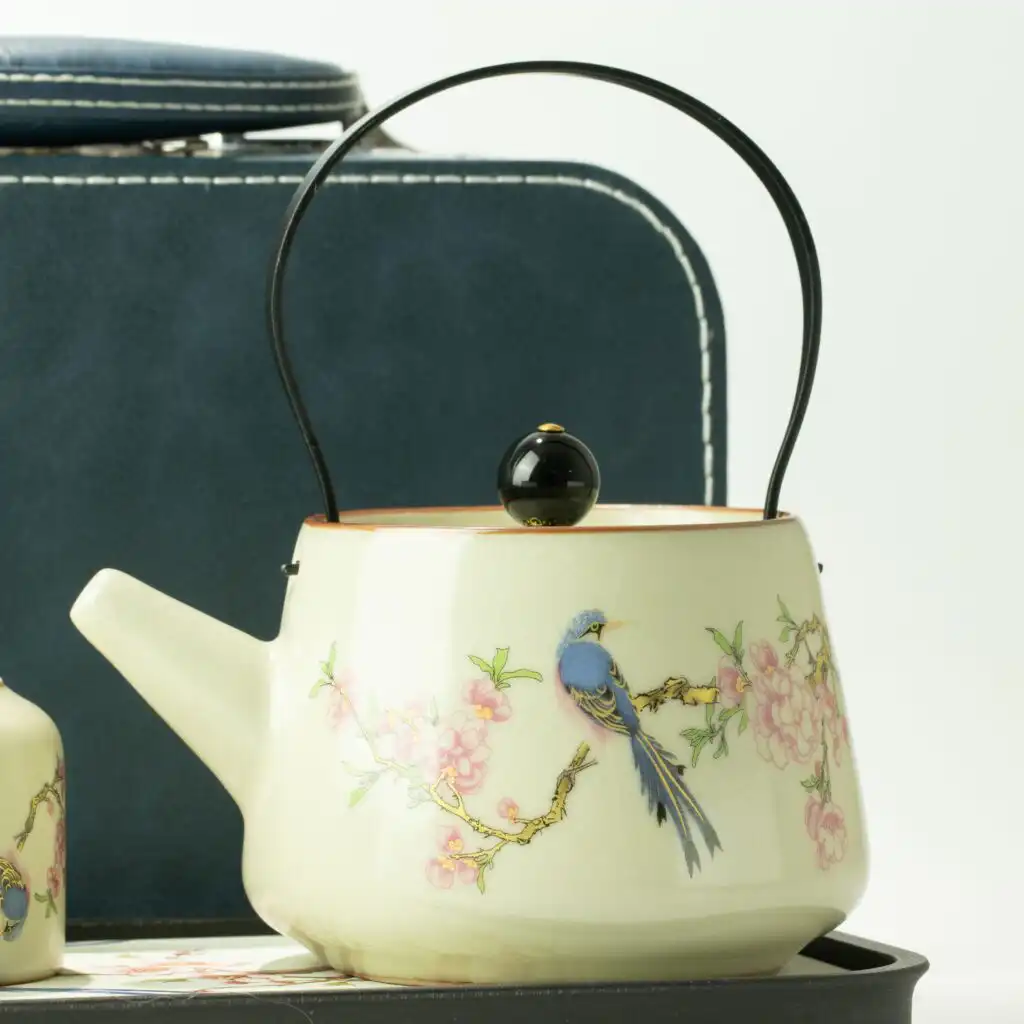 Travel Teapot Set & Two Cups – Blue Bird Qing Dynasty | www.artisangoods.co.uk 2