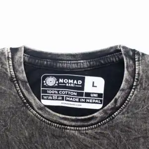 Nomad Sari Stonewashed Cotton T-Shirt – Compass of Life – Charcoal – Large | www.artisangoods.co.uk 1