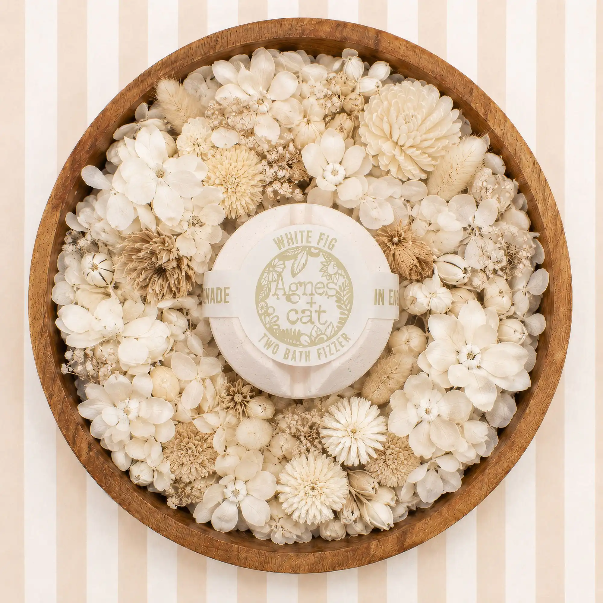Agnes + Cat Berry & Fig Bath Fizzer Gift Set - Image 6